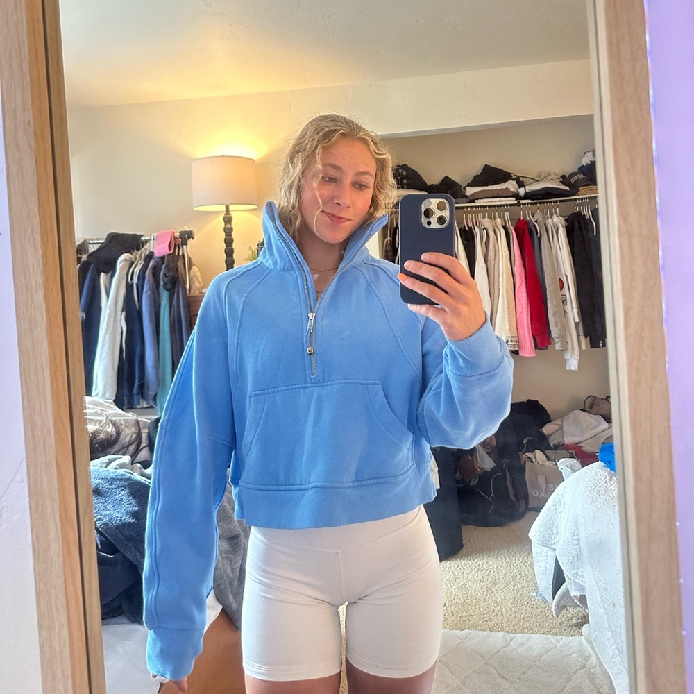 light blue lululemon funnel neck scuba, only worn once!! - size XS/S